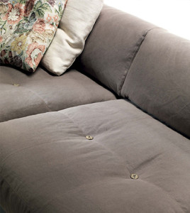 divano imbottito rod dettaglio